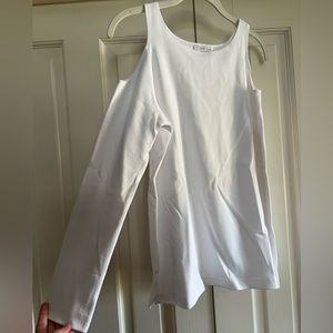 Joan Vass White Cold Shoulder Top 🤍